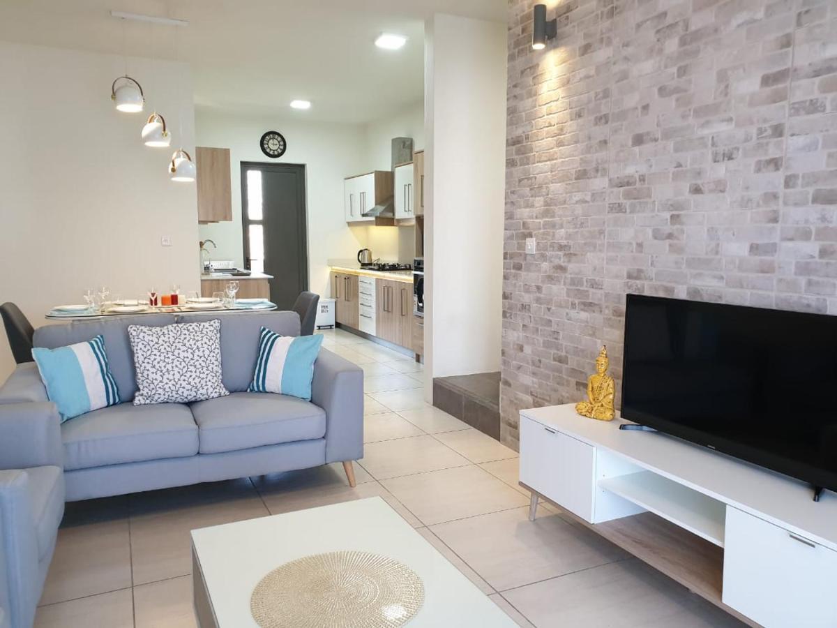 Westwood Luxury Penthouse With Private Roof Top Ref 15847 Flic-en-Flacq 外观 照片